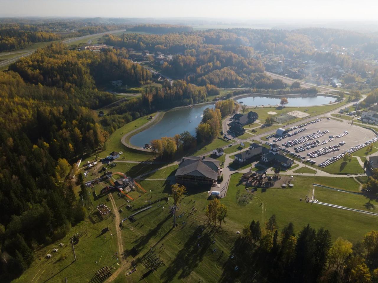 Ski Complex Logoysk ลากอยสก์ ภายนอก รูปภาพ